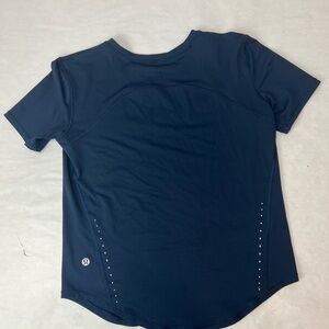 Lululemon High Neck Running & Training Tee – Size 0 – True Navy